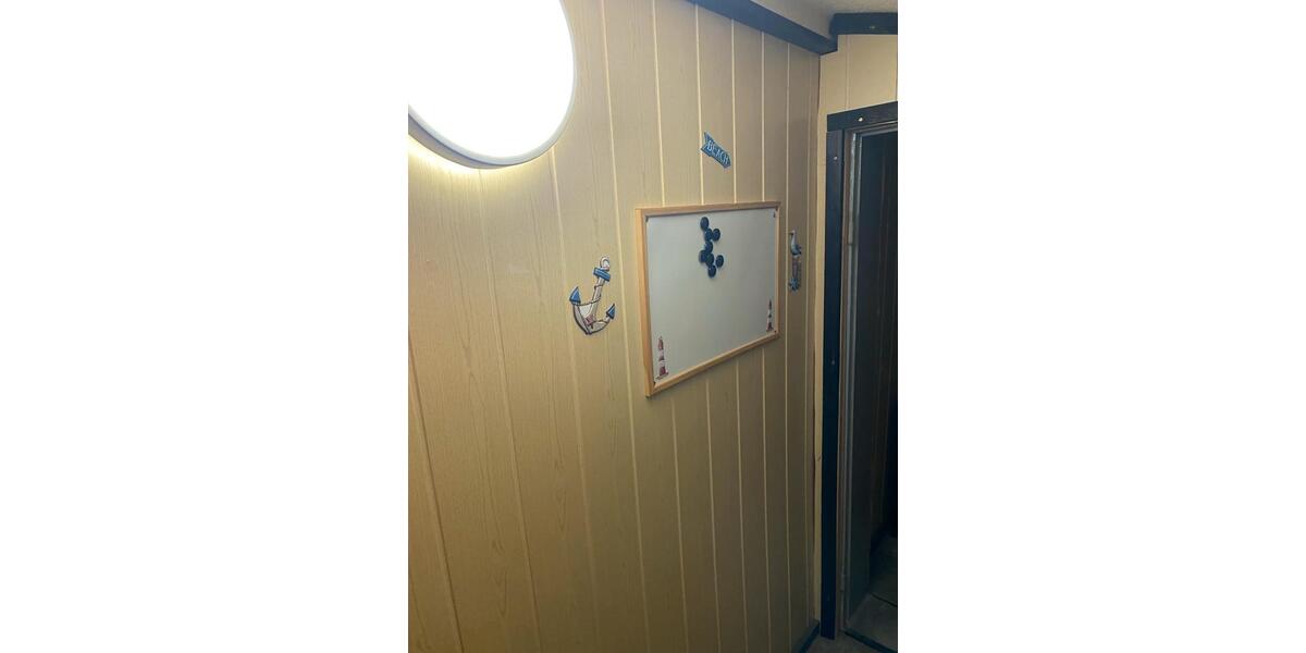 Dachgeschoßwohnung Kiel Friedrichsort - 2 Zimmer, 25 m&sup2;, 300&euro; | Angebot:26694637