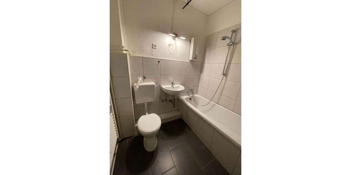 Etagenwohnung Mönchengladbach Heyden - 2 Zimmer, 78 m&sup2;, 590&euro; | Angebot:26764885
