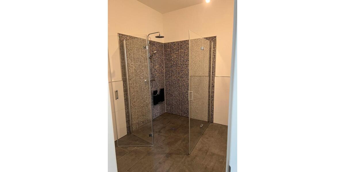 Maisonettenwohnung Emden - 3 Zimmer, 127 m&sup2;, 1.200&euro; | Angebot:26195424