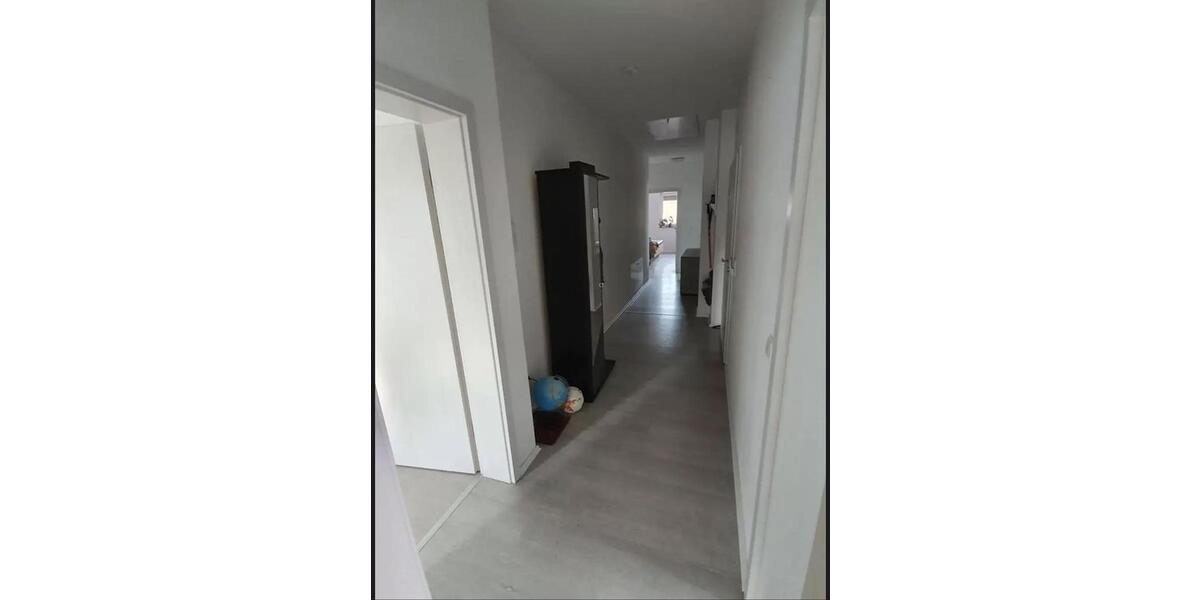 Dachgeschoßwohnung Bad Rappenau - 4 Zimmer, 125 m&sup2;, 1.350&euro; | Angebot:26416215