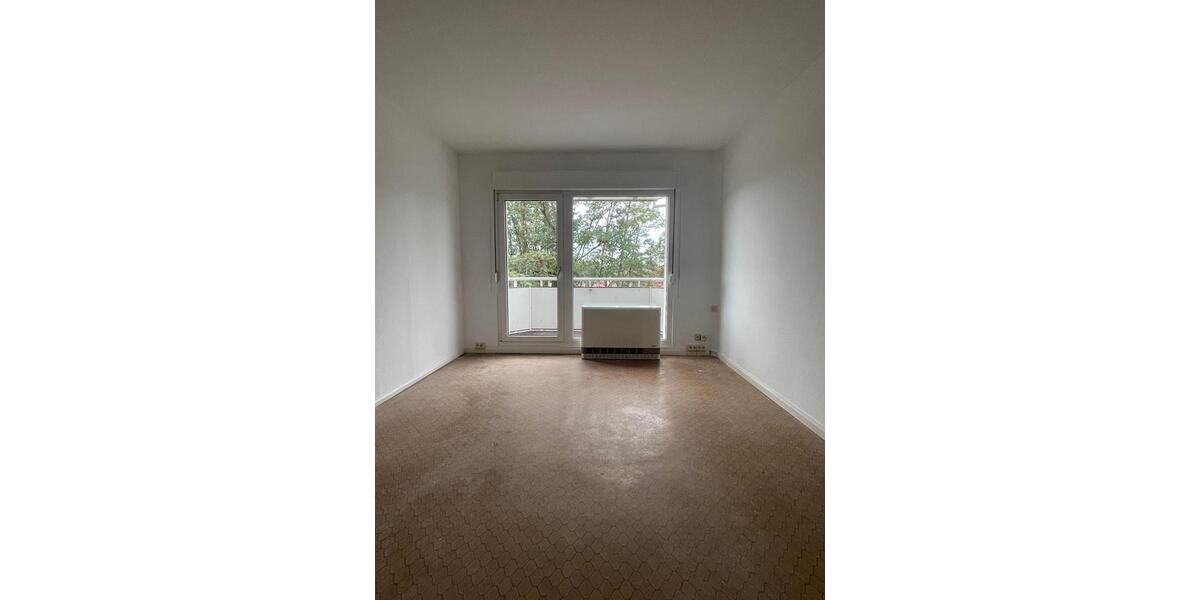 Etagenwohnung Schönebeck (Elbe) Pretzien - 3 Zimmer, 66 m&sup2;, 379&euro; | Angebot:23024256