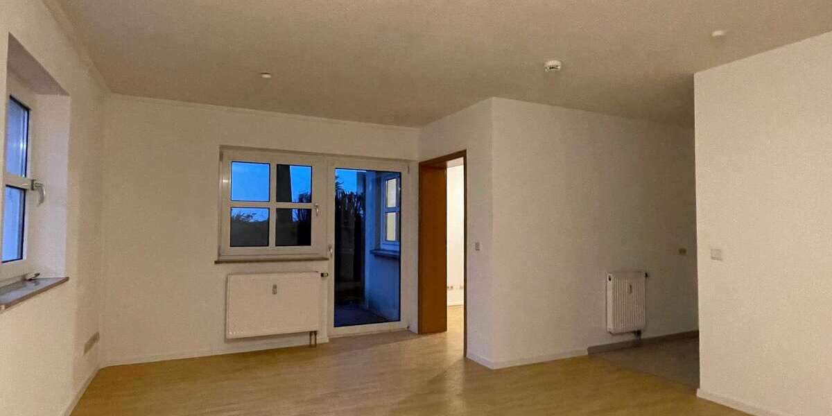 Wohnung zum Mieten in Forchheim 399,20 € 39.92 m² 2 zimmer