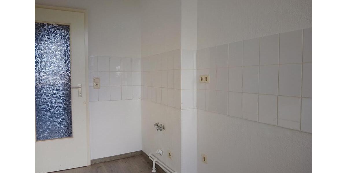 Etagenwohnung Bremerhaven - 3 Zimmer, 77 m&sup2;, 540&euro; | Angebot:26495866