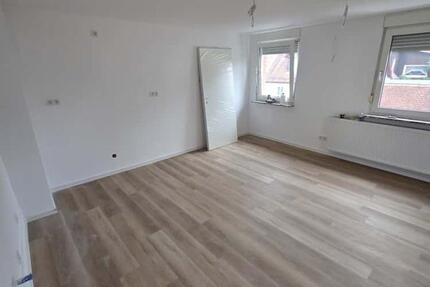 Erstbezug nach Kernsanierung – großzügige 4-Zimmer-Wohnung 4 zimmer