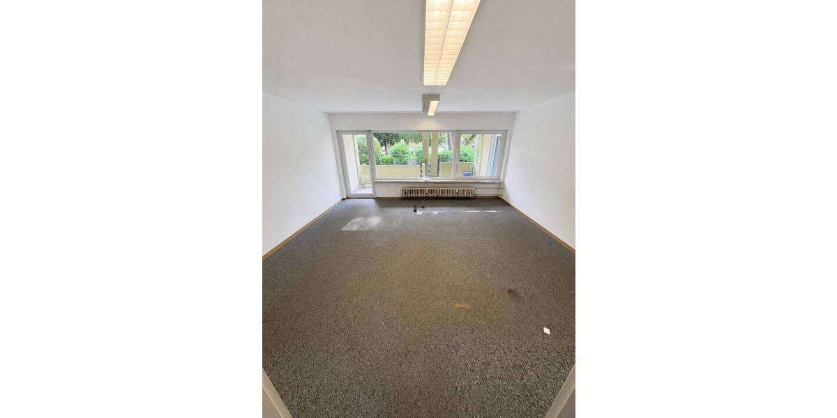 Gewerbeobjekt Waldkirch - 3 Zimmer, 78 m&sup2;, 1.050&euro; | Angebot:26674672