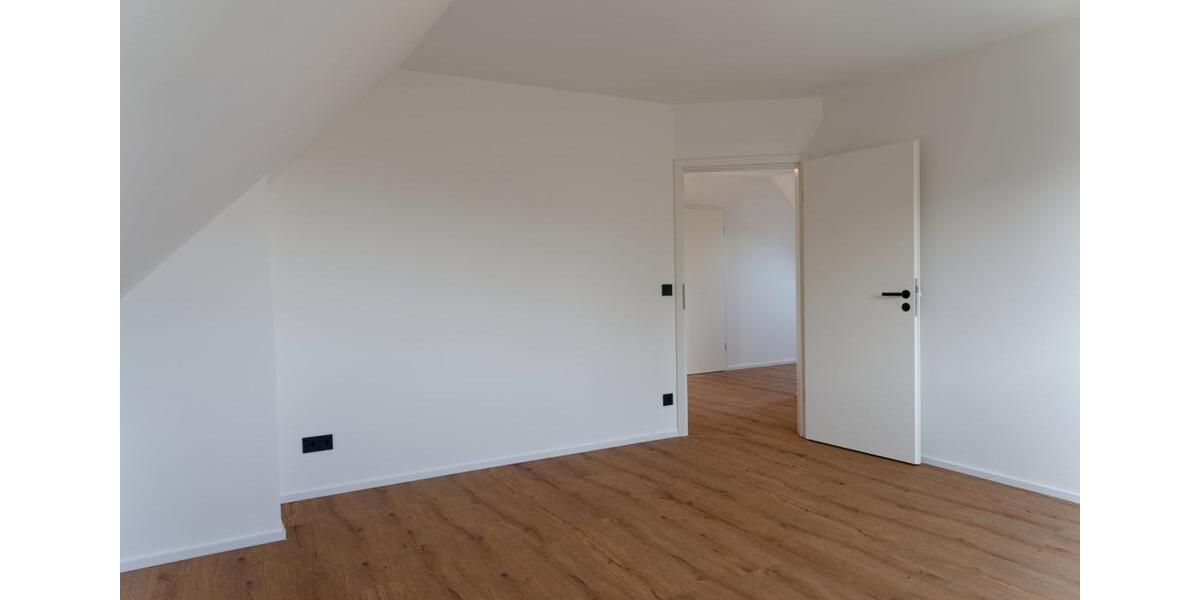 Dachgeschoßwohnung Ebstorf - 2 Zimmer, 80 m&sup2;, 900&euro; | Angebot:26549344