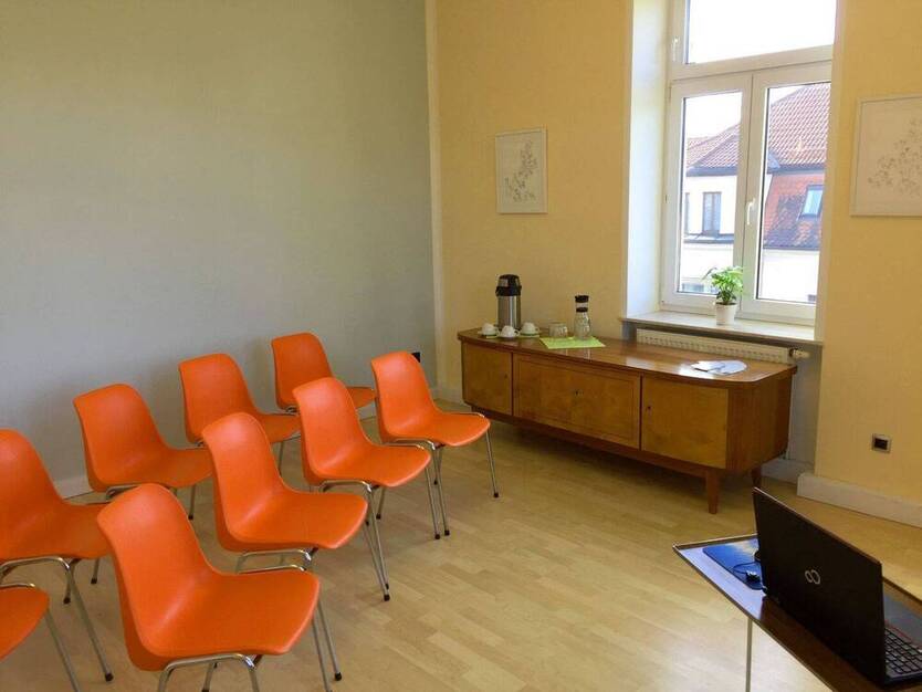 Büroraum, Arbeitsplätze oder Geschäftsadresse in einem schönen Altbaubüro - All-in-Miete