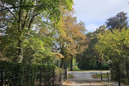 Wohn(t)raum in bester Lage | Garten | Balkon | Carport | Kamin uvm. zimmer