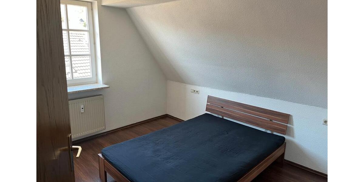 Dachgeschoßwohnung Rotenburg an der Fulda - 2 Zimmer, 47 m&sup2;, 286&euro; | Angebot:24381476