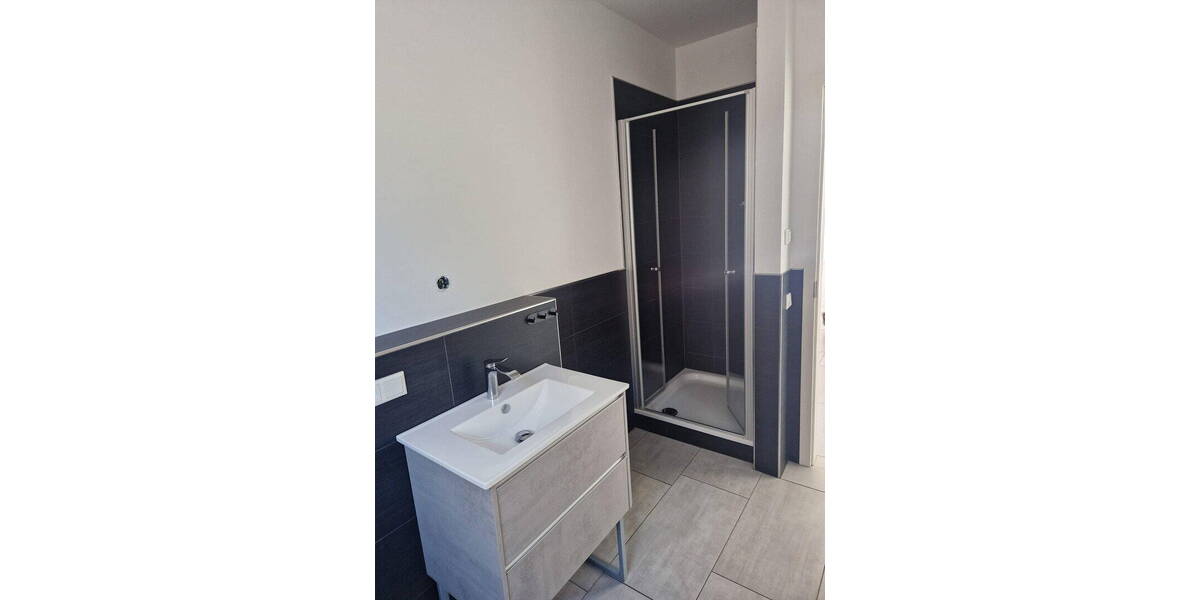 Terrassenwohnung 79639 Grenzach Wyhlen Wyhlen - 4 Zimmer, 155 m&sup2;, 1.950&euro; | Angebot:26330471