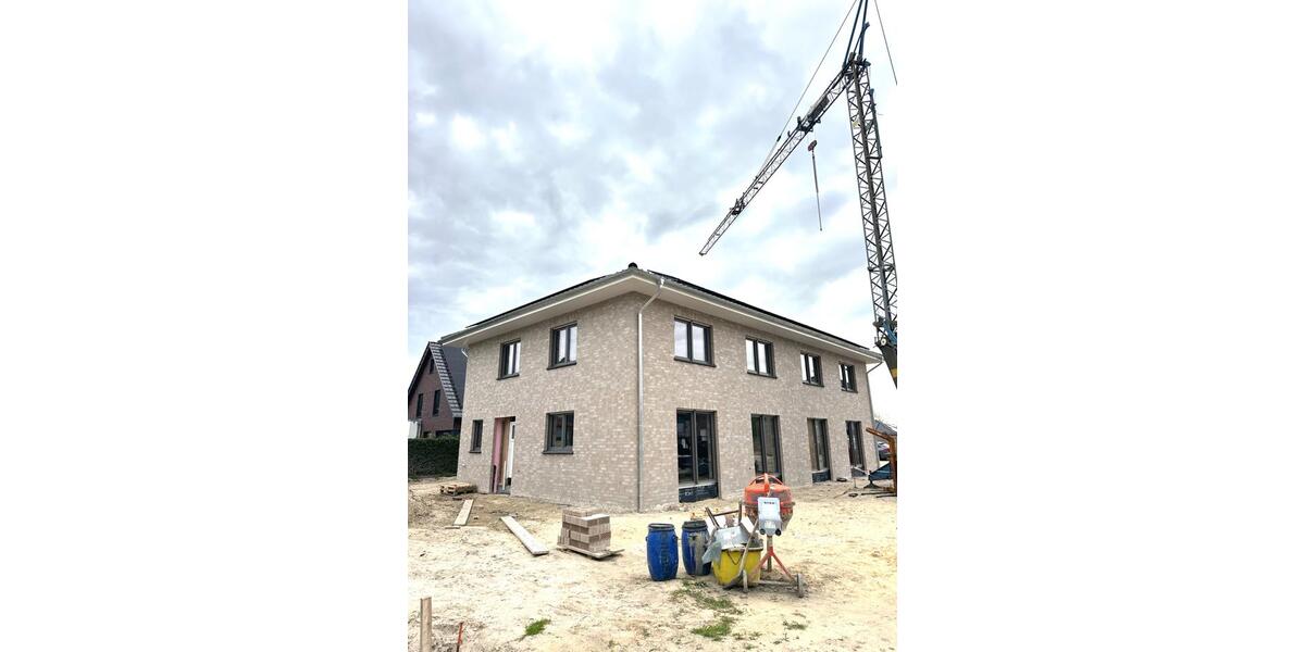 Doppelhaushälfte Salzbergen - 5 Zimmer, 155 m&sup2;, 1.600&euro; | Angebot:26229530