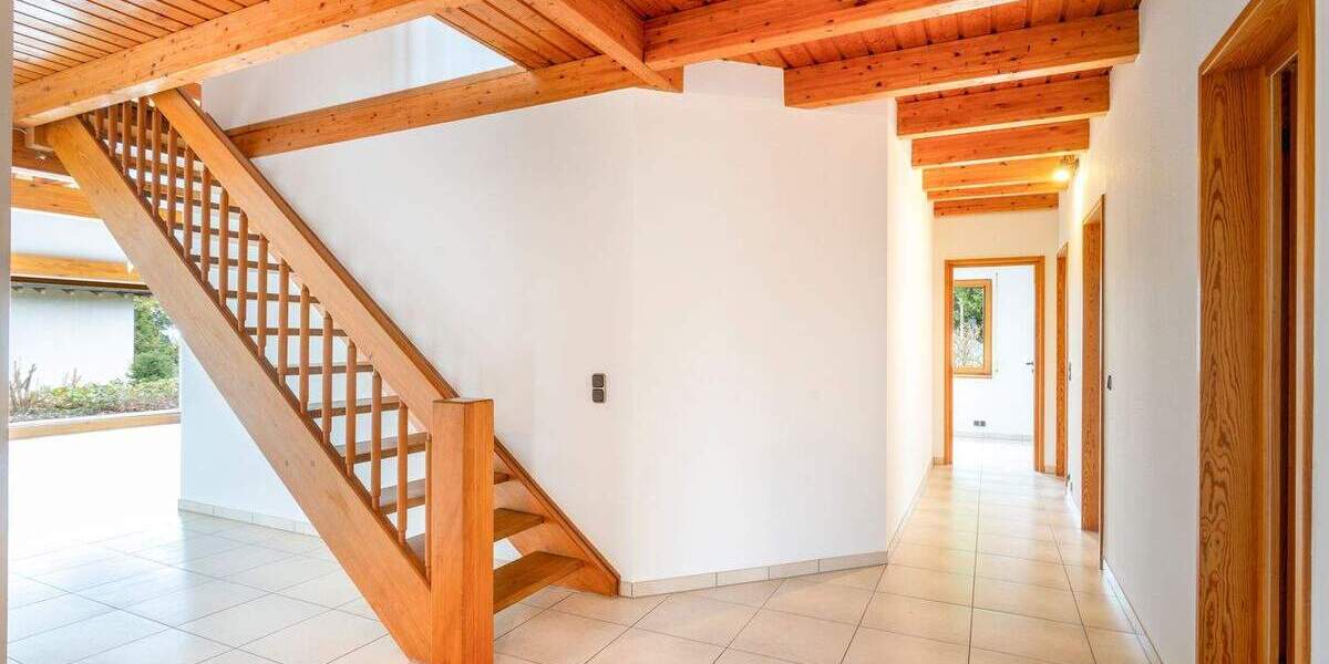 Mehrfamilienhaus, Wohnhaus Kippenheim - Schmieheim Schmieheim - 5 Zimmer, 190 m&sup2;, 1.900&euro; | Angebot:25140981