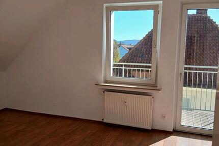 Wohnen auf Zeit Rinteln - 3 Zimmer, 13 m&sup2;, 450&euro; | Angebot:26234830