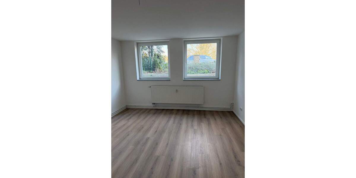 Etagenwohnung Hildesheim West - 2 Zimmer, 72 m&sup2;, 700&euro; | Angebot:25915869