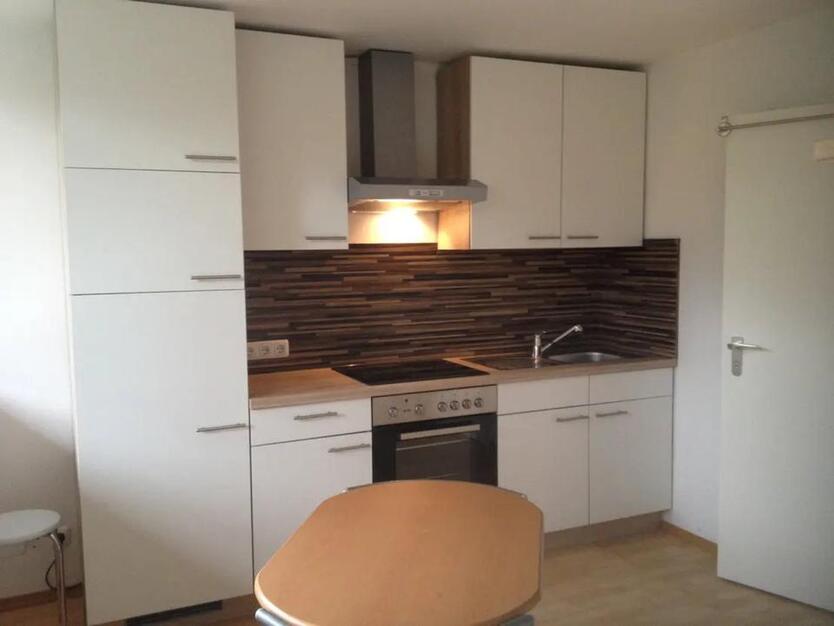 1,5 Zimmer Wohnung mit EBK und Balkon in Feldafing (S6)