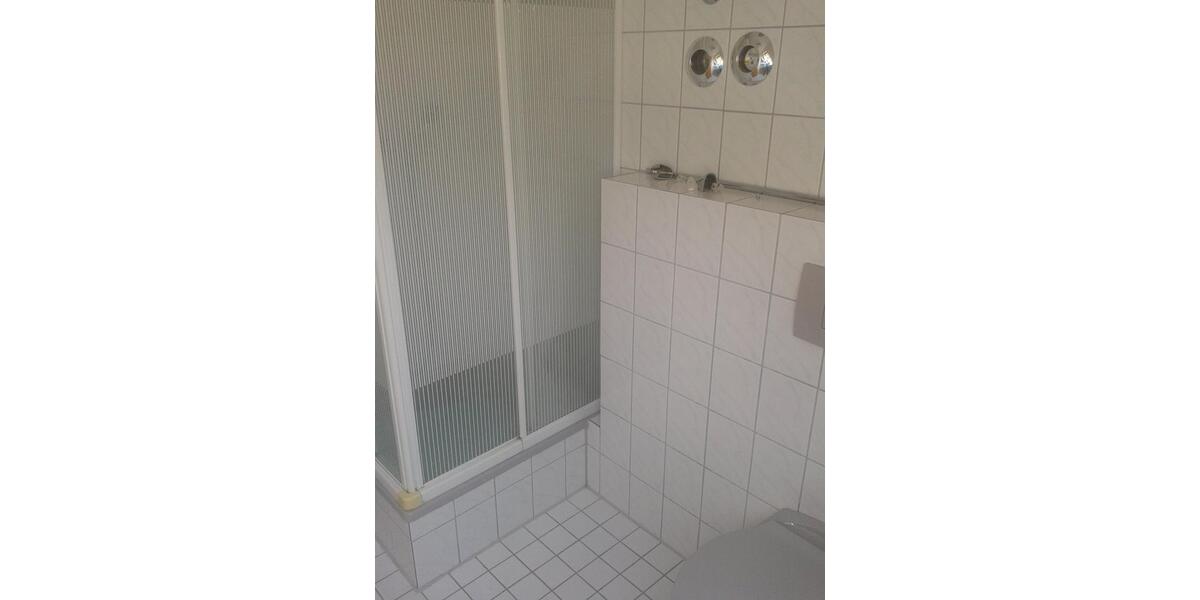 Dachgeschoßwohnung Wiesensteig - 2 Zimmer, 74 m&sup2;, 700&euro; | Angebot:25721134