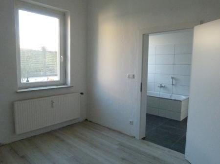 Erdgeschoßwohnung Neustadt bei Coburg - 4 Zimmer, 89 m&sup2;, 765&euro; | Angebot:26184401