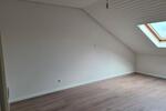 Dachgeschoßwohnung Eschweiler - 2.5 Zimmer, 67 m&sup2;, 420&euro; | Angebot:26586389