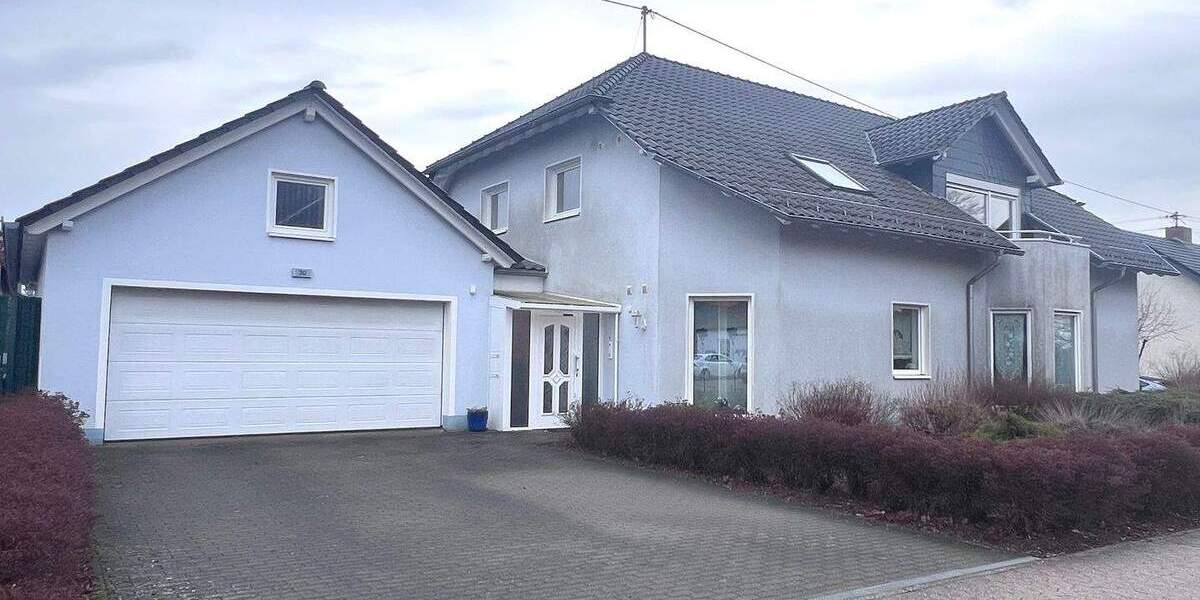 Etagenwohnung Kleinblittersdorf Rilchingen-Hanweiler - 5 Zimmer, 130 m&sup2;, 980&euro; | Angebot:24647828