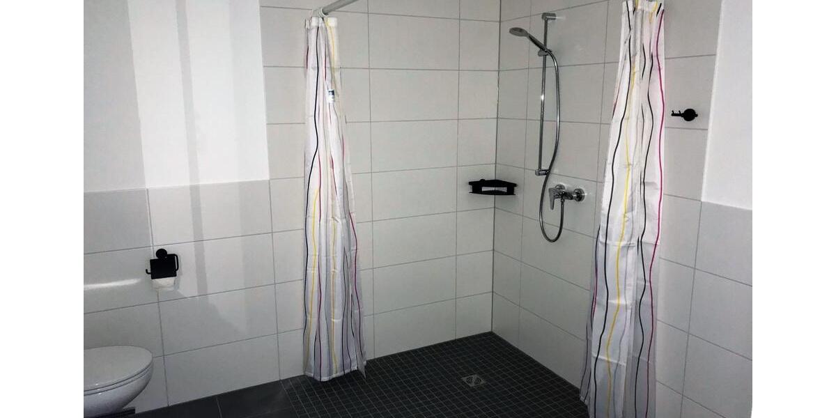 Etagenwohnung Cadenberge - 3 Zimmer, 86 m&sup2;, 880&euro; | Angebot:24547938