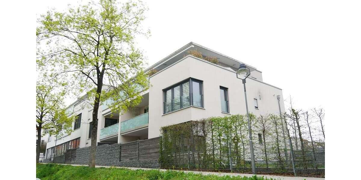 Etagenwohnung Friedberg - 3 Zimmer, 94 m&sup2;, 1.250&euro; | Angebot:26219787