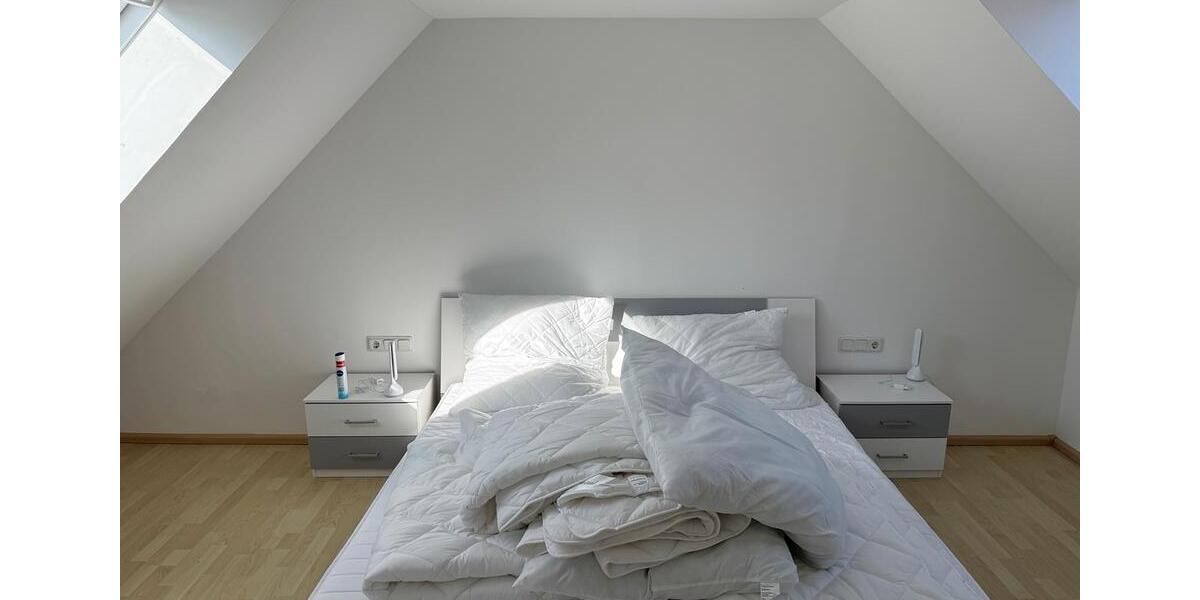 Doppelhaushälfte Baddeckenstedt - 5 Zimmer, 180 m&sup2;, 1.300&euro; | Angebot:26229523