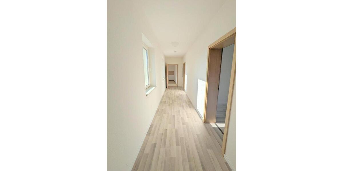 Etagenwohnung Pritzwalk - 2 Zimmer, 72 m&sup2;, 470&euro; | Angebot:25281669