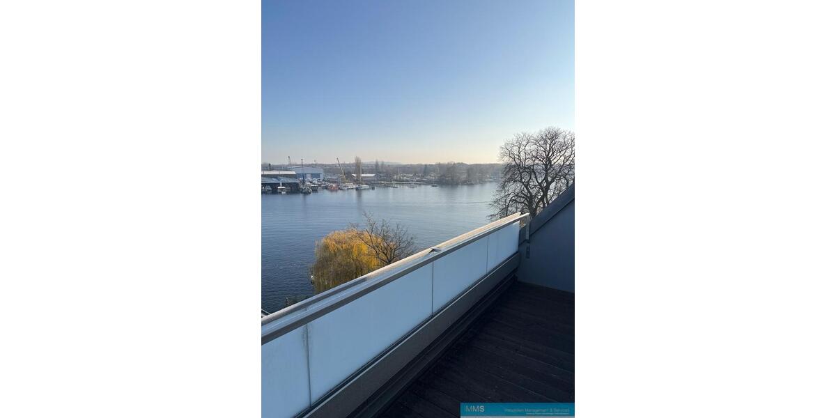 Dachgeschoßwohnung Berlin Treptow-Köpenick - 4 Zimmer, 123 m&sup2;, 2.300&euro; | Angebot:25418974