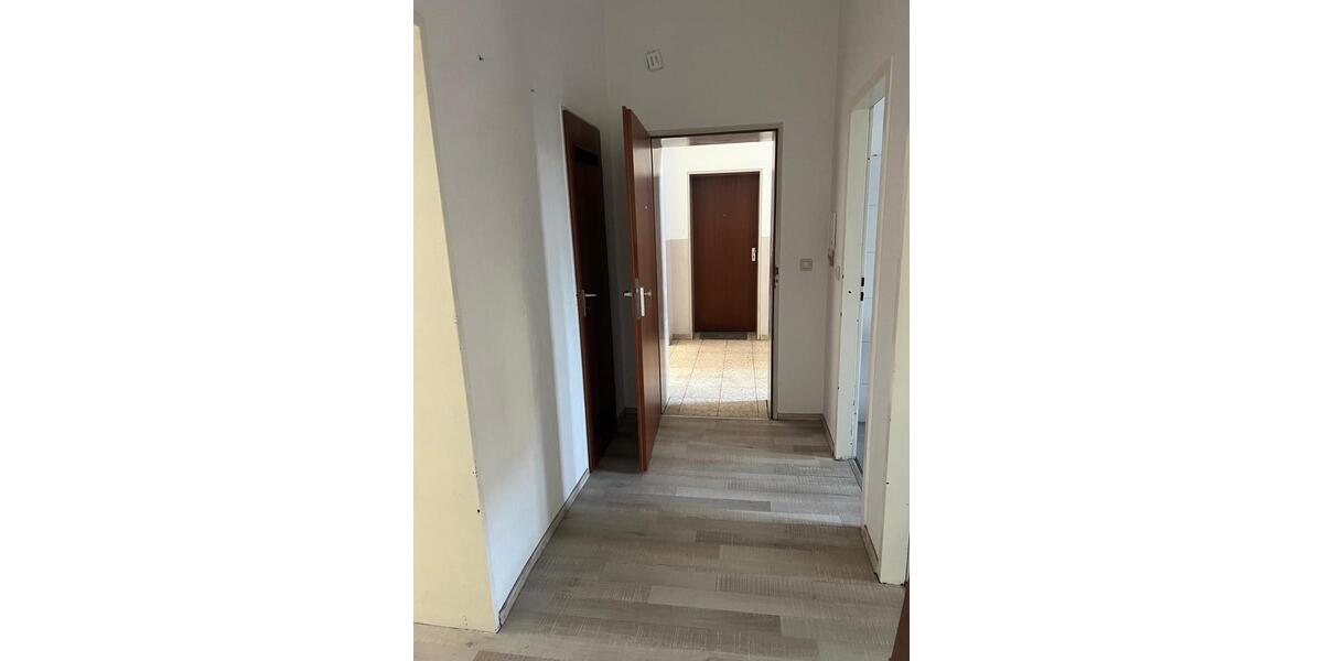 Erdgeschoßwohnung Gelsenkirchen Gelsenkirchen-Mitte - 2 Zimmer, 62 m&sup2;, 490&euro; | Angebot:25138311