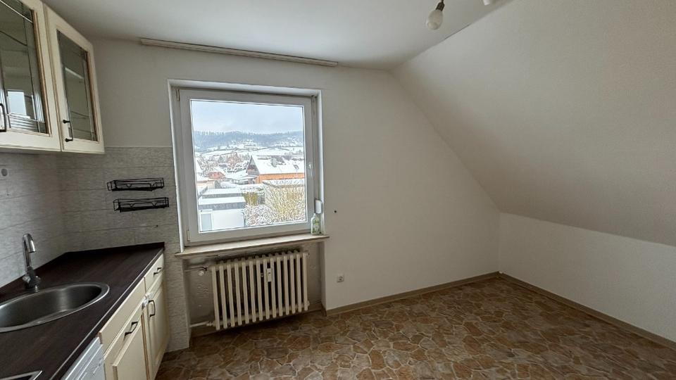 Dachgeschoßwohnung Bevern - 3 Zimmer, 73 m&sup2;, 650&euro; | Angebot:24933500