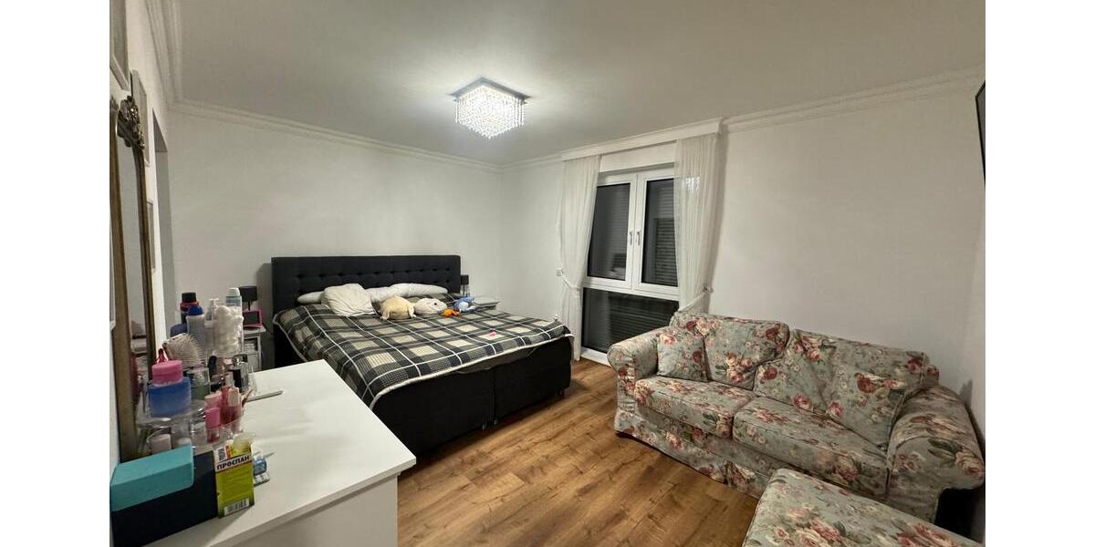Einfamilienhaus Knüllwald - 5 Zimmer, 160 m&sup2;, 1.250&euro; | Angebot:26564672