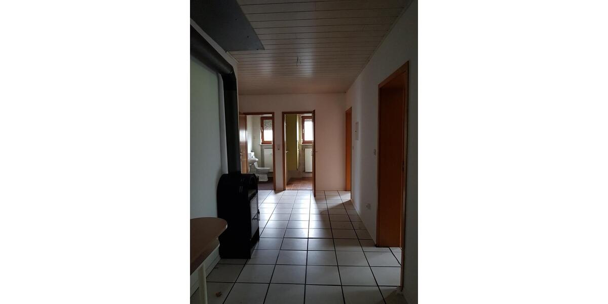 Erdgeschoßwohnung Zwiesel - 2 Zimmer, 62 m&sup2;, 550&euro; | Angebot:25450960