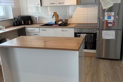 Wohnung Bürstadt - 3 Zimmer, 89 m&sup2;, 1.070&euro; | Angebot:26681499