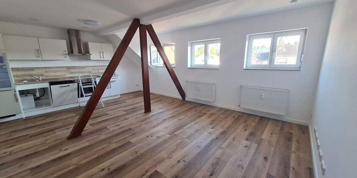 Etagenwohnung Püttlingen Berg - 3 Zimmer, 72 m&sup2;, 640&euro; | Angebot:26201801