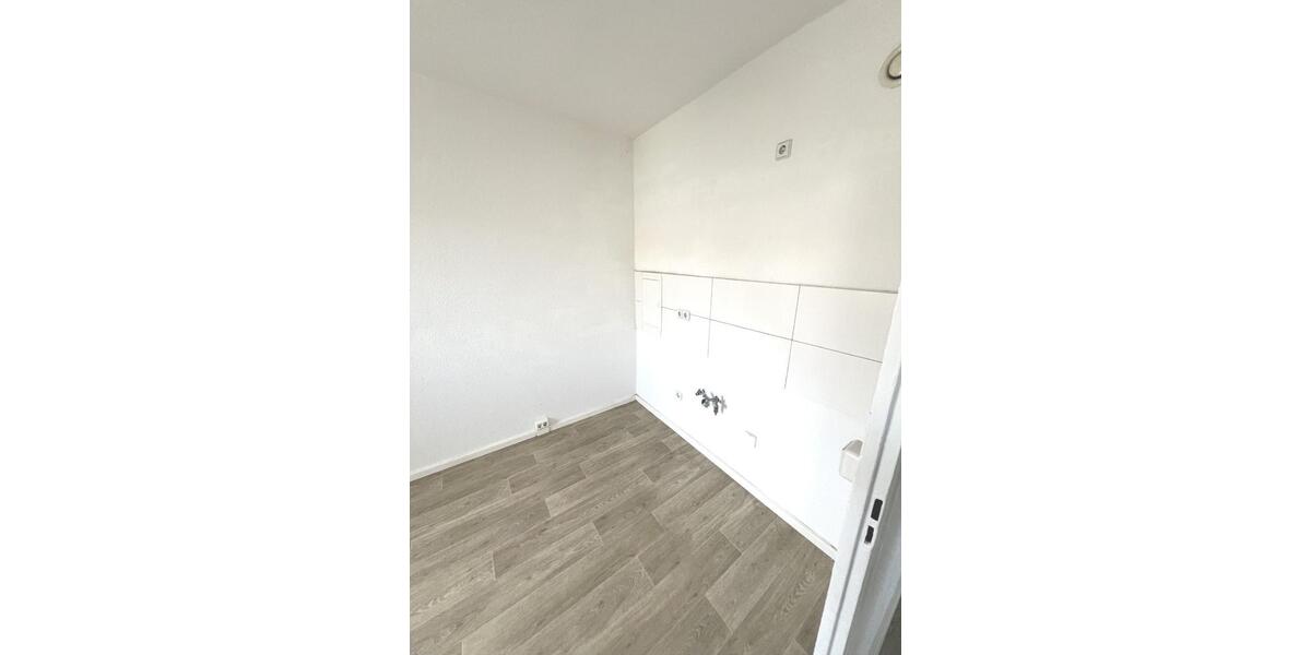 Etagenwohnung Borna - 2 Zimmer, 54 m&sup2;, 317&euro; | Angebot:26635784