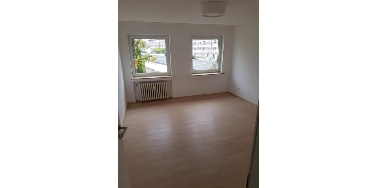 Etagenwohnung Moers Rheinkamp - 3 Zimmer, 70 m&sup2;, 625&euro; | Angebot:25148812