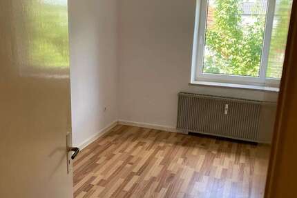 Wohnung Braunschweig Lehndorf-Watenbüttel - 3 Zimmer, 54 m&sup2;, 445&euro; | Angebot:27031545