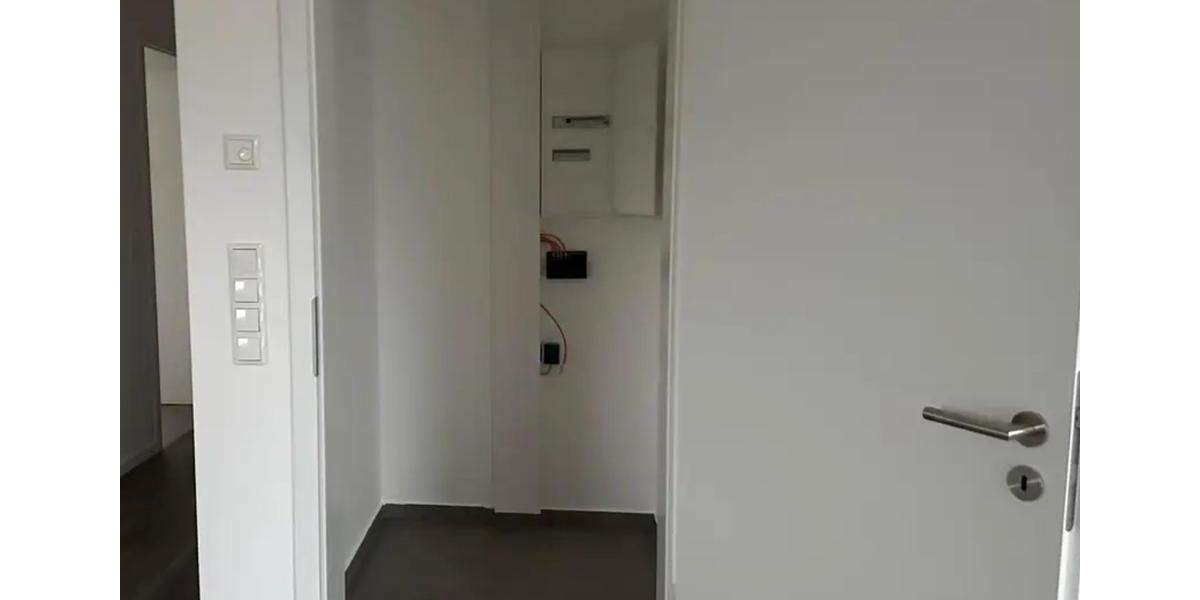 Erdgeschoßwohnung Bad Oeynhausen - 3 Zimmer, 81 m&sup2;, 1.100&euro; | Angebot:26640761