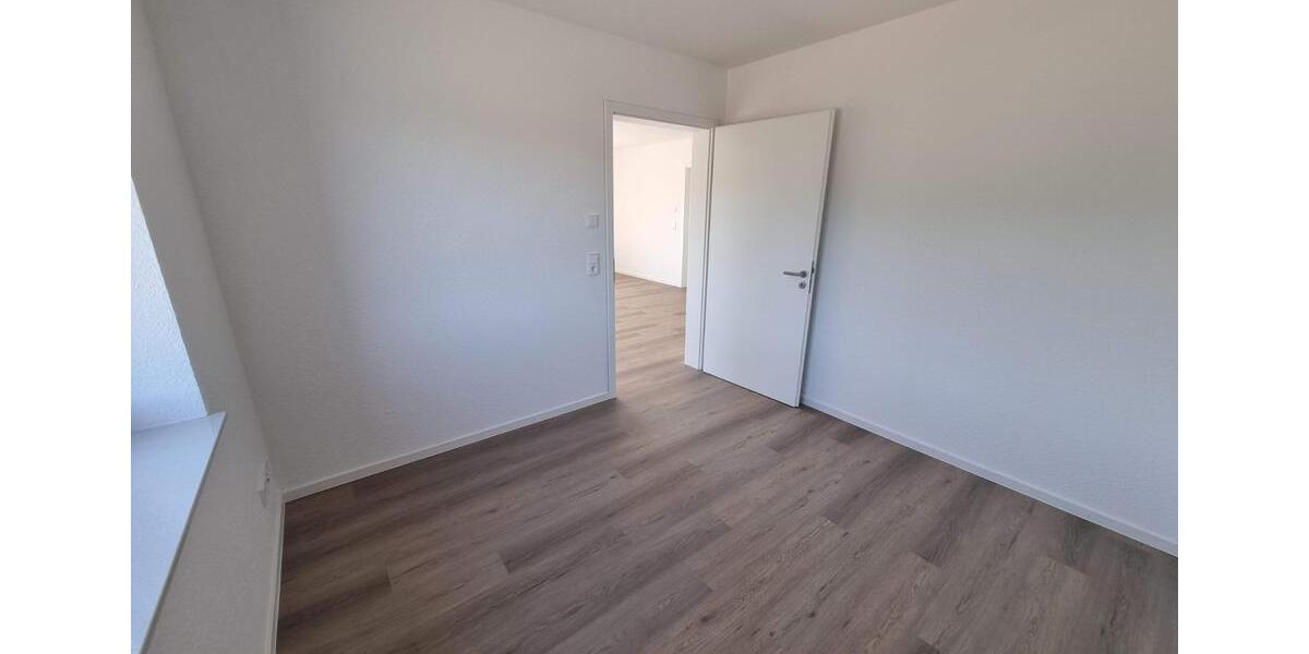 Etagenwohnung Owschlag - 3 Zimmer, 75 m&sup2;, 980&euro; | Angebot:25324565