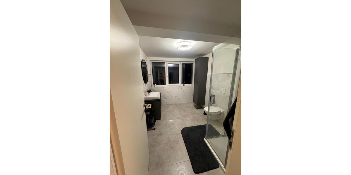 Dachgeschoßwohnung Hameln Kernstadt - 2.5 Zimmer, 75 m&sup2;, 750&euro; | Angebot:26224052