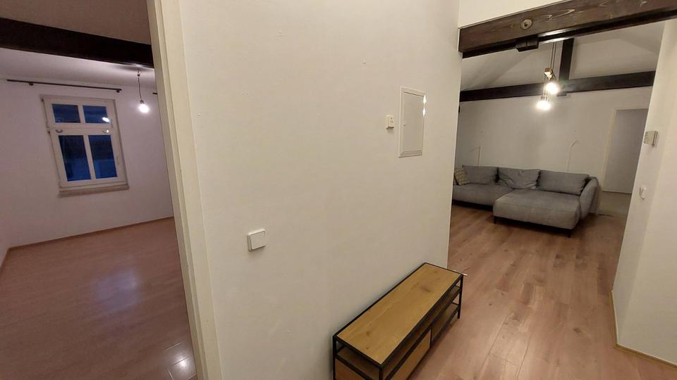 3-Raum-Wohnung mit Balkon und Einbauküche im 