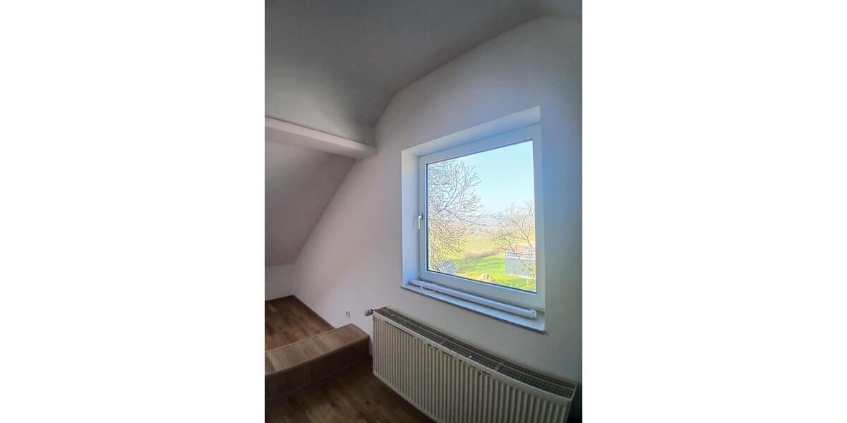 Dachgeschoßwohnung Diemelstadt - 2 Zimmer, 54 m&sup2;, 450&euro; | Angebot:25380894