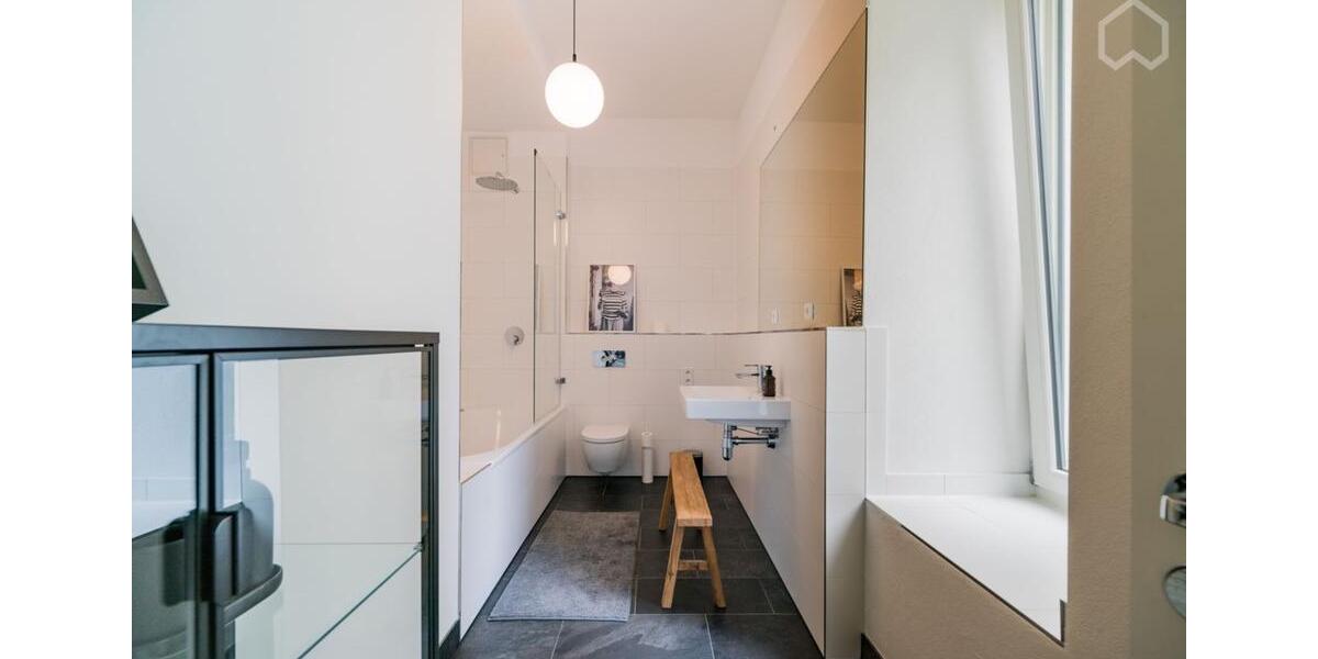 Erdgeschoßwohnung Berlin Mitte - 2 Zimmer, 80 m&sup2;, 1.650&euro; | Angebot:24741205