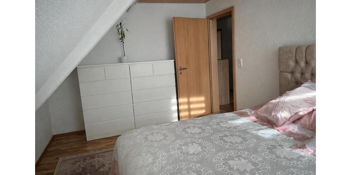 3-Zimmer-Dachgeschosswohnung 3 zimmer