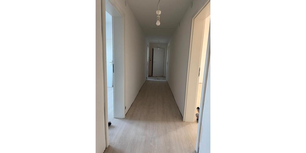 Etagenwohnung Salzhausen - 3.5 Zimmer, 110 m&sup2;, 1.300&euro; | Angebot:26623623