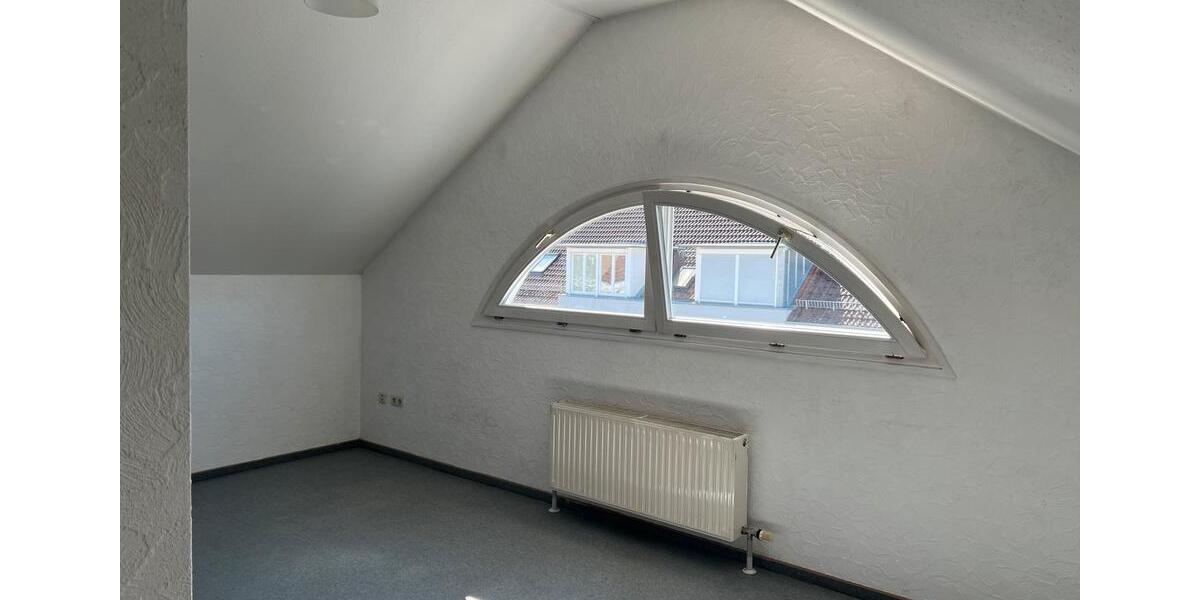 Reihenhaus Heilbronn Kernstadt - 5 Zimmer, 157 m&sup2;, 1.960&euro; | Angebot:26048713