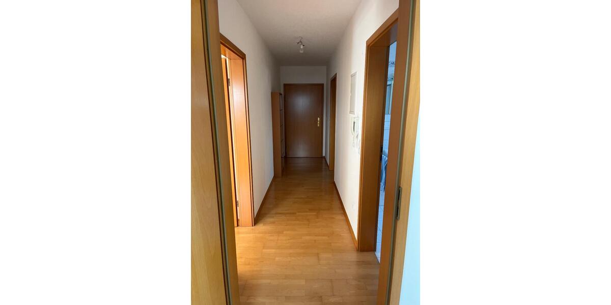 Dachgeschoßwohnung Deggendorf - 2 Zimmer, 59 m&sup2;, 650&euro; | Angebot:26135683