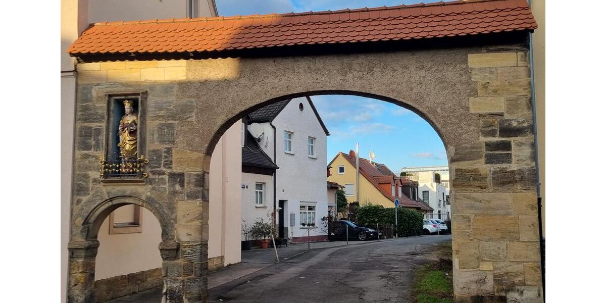 Wohnen auf Zeit Bamberg Gereuth - 3 Zimmer, 100 m&sup2;, 1.950&euro; | Angebot:25940444