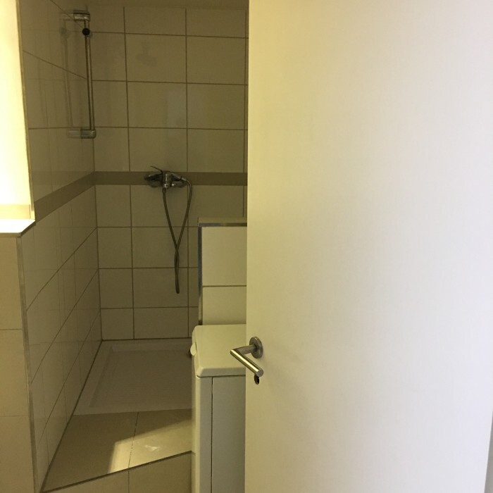 Gewerberaum Lager Lagerraum mit Küche und Bad (2) zimmer
