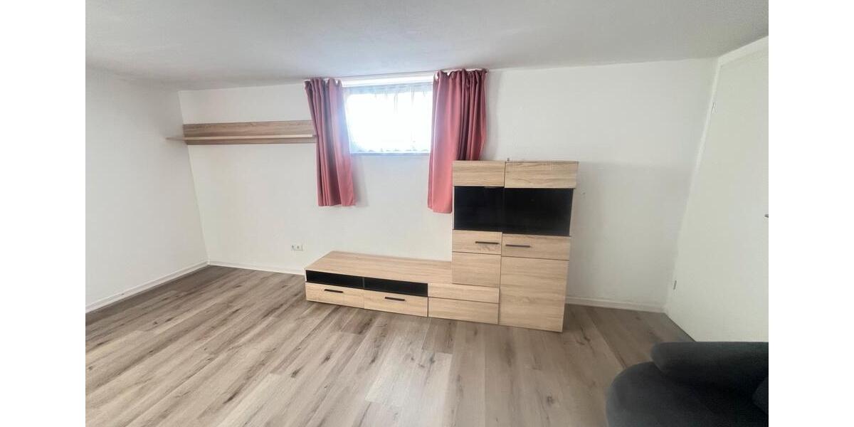 Etagenwohnung Tiefenbach - 1 Zimmer, 37 m&sup2;, 530&euro; | Angebot:26592190